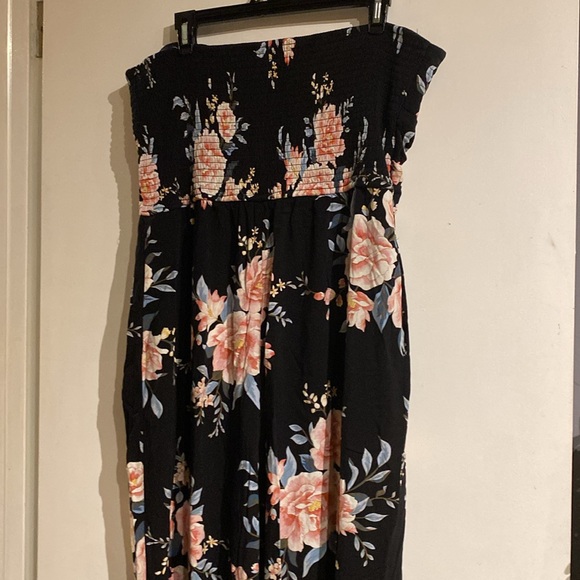 Strapless Floral Wide Leg Pantsuit w/ Shaped Bodice & Shirred Elastic Back!!! - Picture 8 of 14